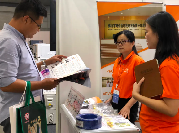 快猫成人短视频APP下载知名厂家快猫视频网站入口公司精彩亮相2024中国机电产品（新加坡）品牌展览会